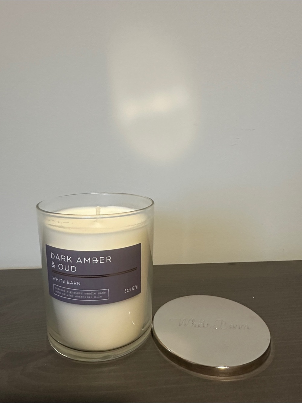 White Barn Dark Amber & Oud Single Wick Candle